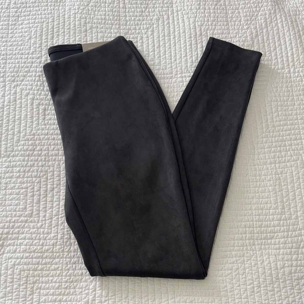 CHICO’S Faux Suede Charcoal Gray Leggings (Size 4T)